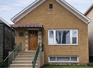 3743 S Lowe Ave, Chicago, IL 60609