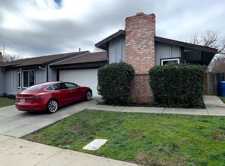 2915 Aquino Dr, Sacramento, CA 95833