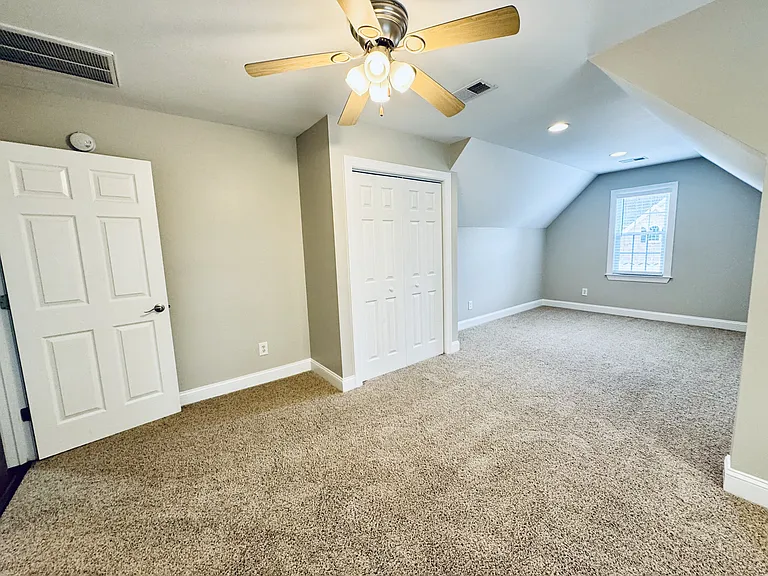 3571 Brampton Dr — Photo 41