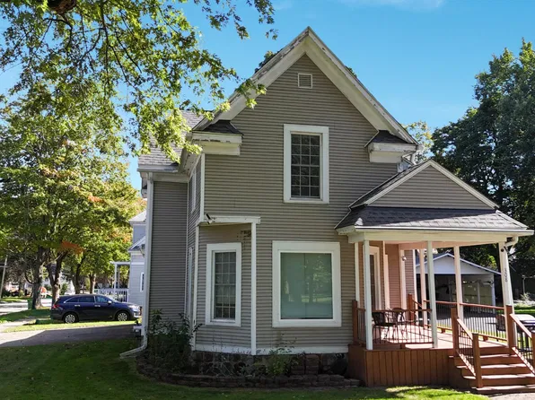 308 Center St, Dowagiac, MI 49047
