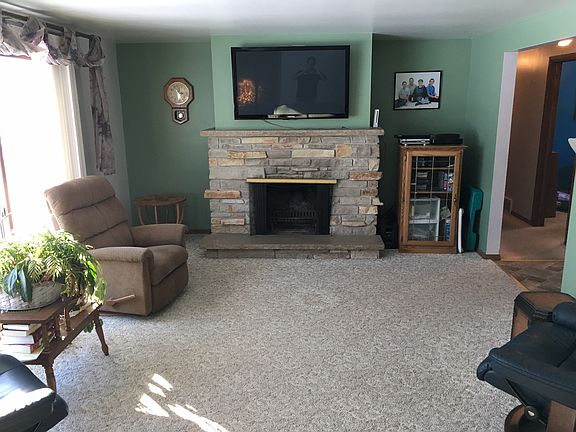 Spacious Living Room 24 x 13