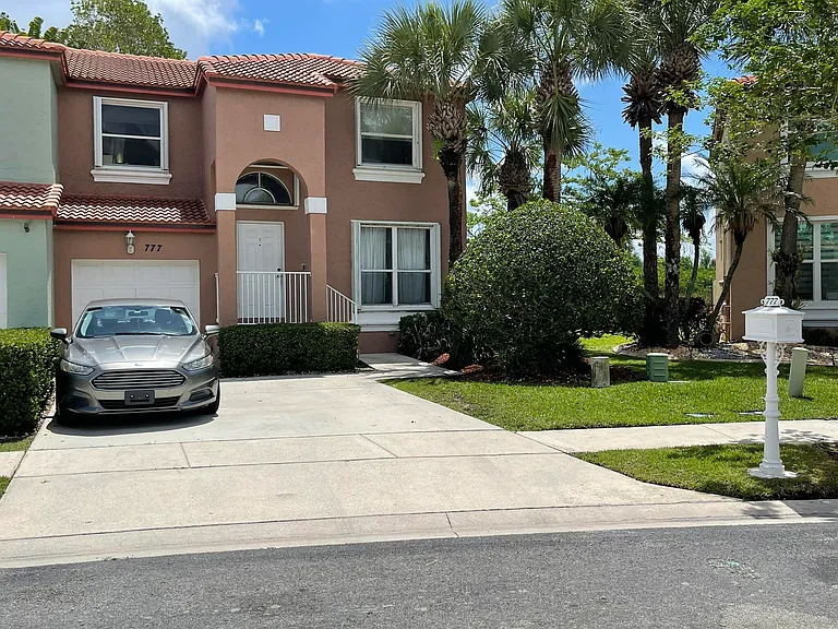 777 NW 151st Ave — Photo 27