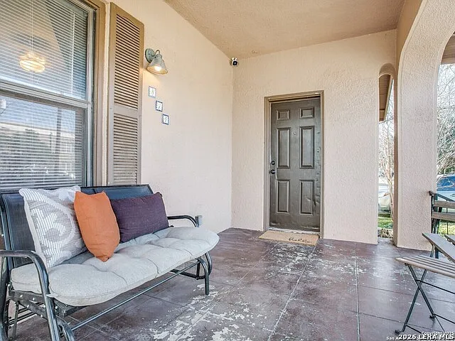 814 W Gramercy Pl — Photo 17