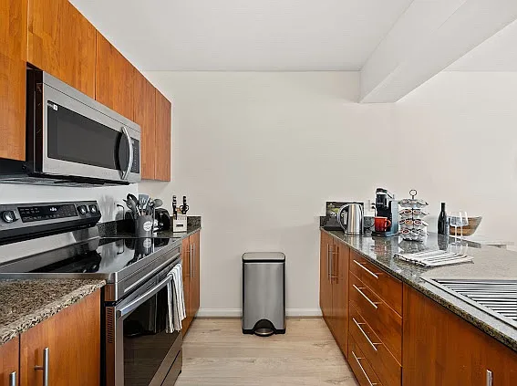 1200 Brickell Bay Dr #32 — Photo 15