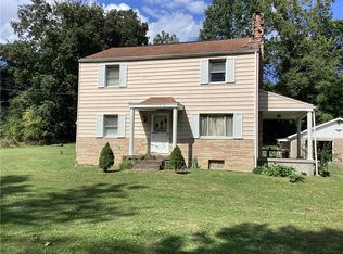 633 Bald Hill Church Rd, Dilliner, PA 15327