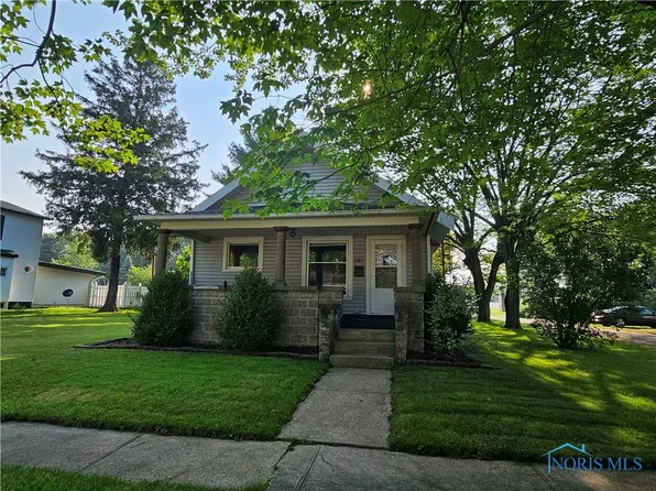 327 Osceola Ave, Defiance, OH 43512
