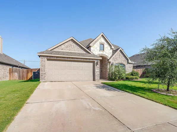 1604 Irene Dr, Crowley, TX 76036