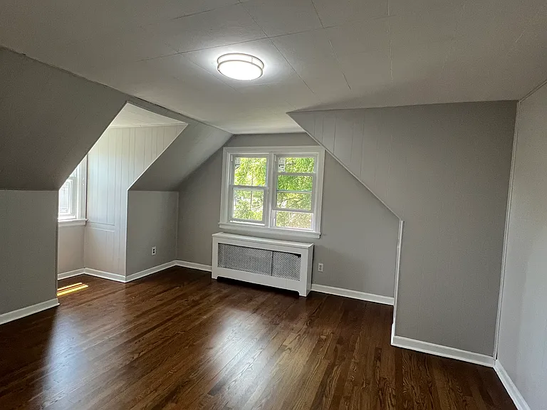 7 Mettler St — Photo 8