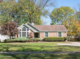 319 Old Harrods Creek Rd, Louisville, KY 40223