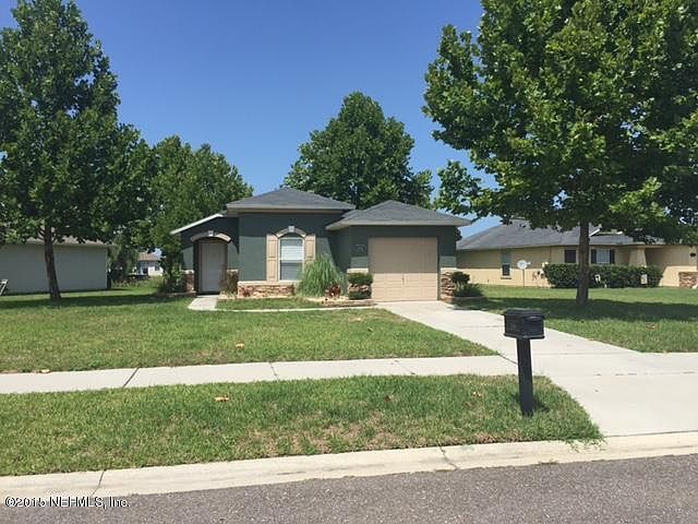 1st image of 136 Brays Island Ln