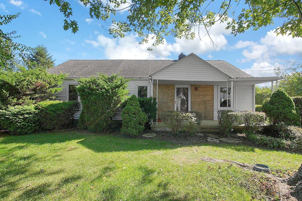 Real estate listing image