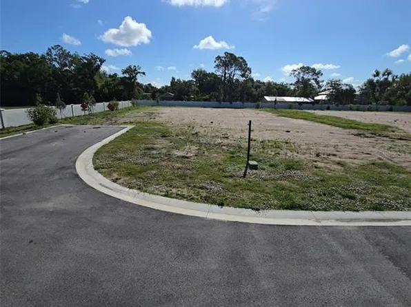 6800 Lane Rd, Sarasota, FL 34243