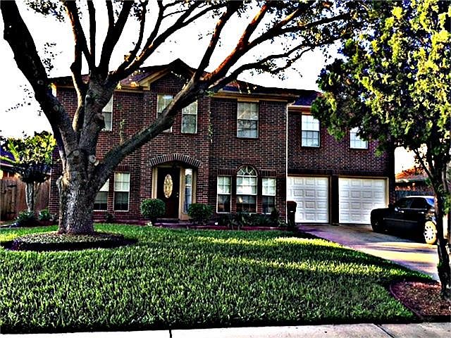 1st image of 16806 Sussex Dr