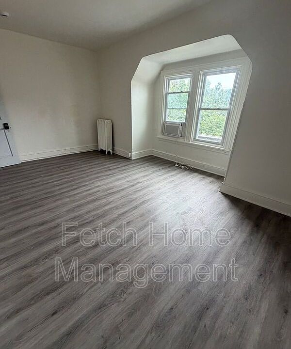 1st image of 441 W Orange St Room 3B