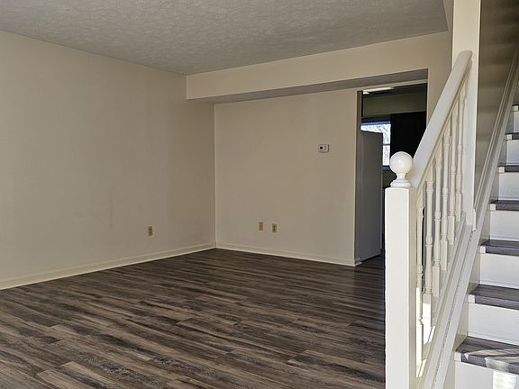 2nd image of 210 Foxfire Dr APT B