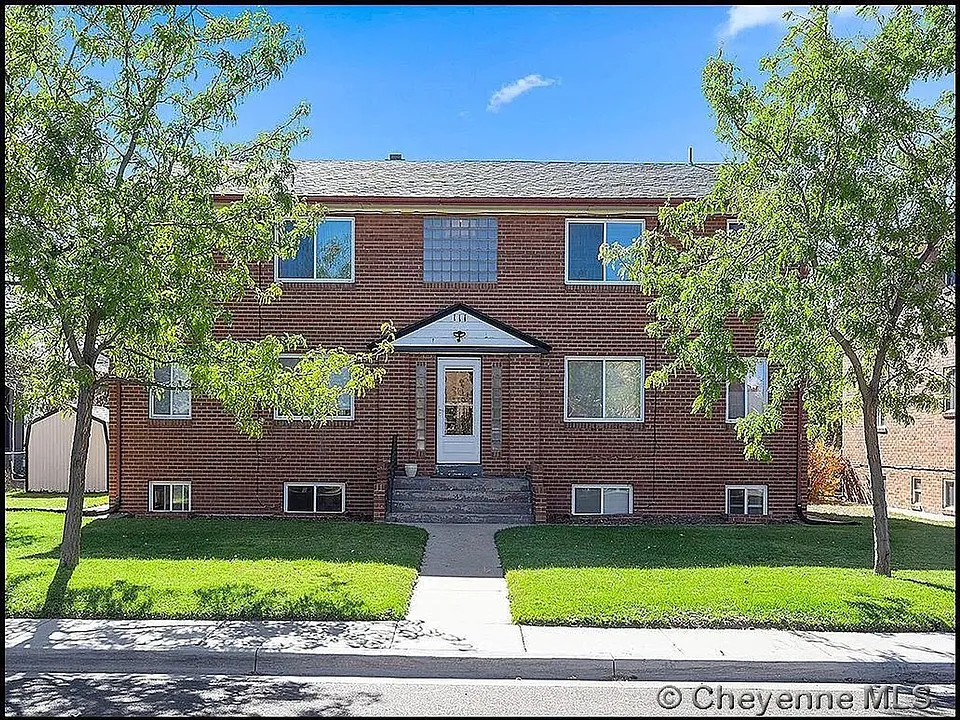 111 W 7th Ave