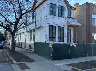 2101 W Erie St, Chicago, IL 60612