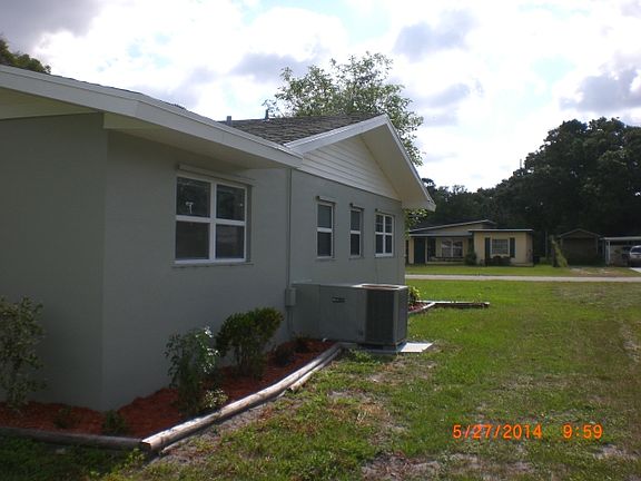 4th image of 2055 45th Ave