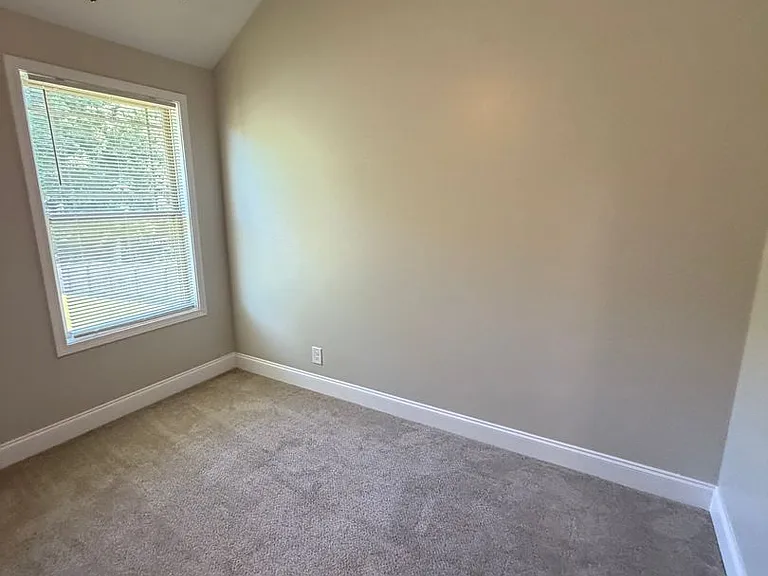 1193 Henry Place Blvd — Photo 29