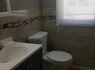 15243 Center Ave, Harvey, IL 60426