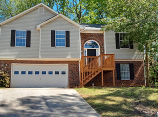 4426 Cross Ln, Decatur, GA 30035