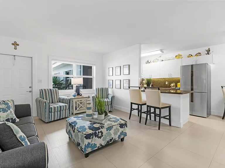 2600 S Ocean Dr #308 — Photo 4