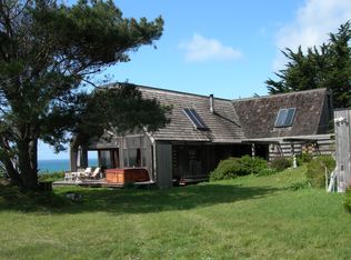 37001 Road 526, Gualala, CA 95445