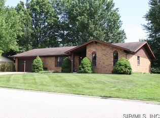 29 Sandwedge Dr, Belleville, IL 62220
