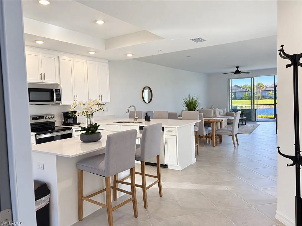 5410 Double Eagle Cir — Photo 1