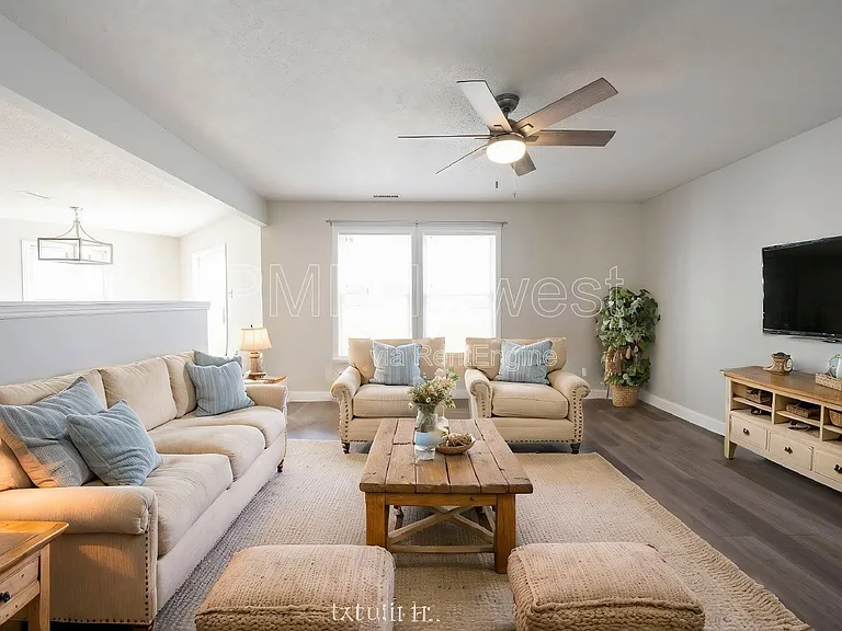 859 Runnymede Dr — Photo 6