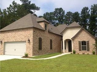 2892 Cypress Creek Dr, Biloxi, MS 39532