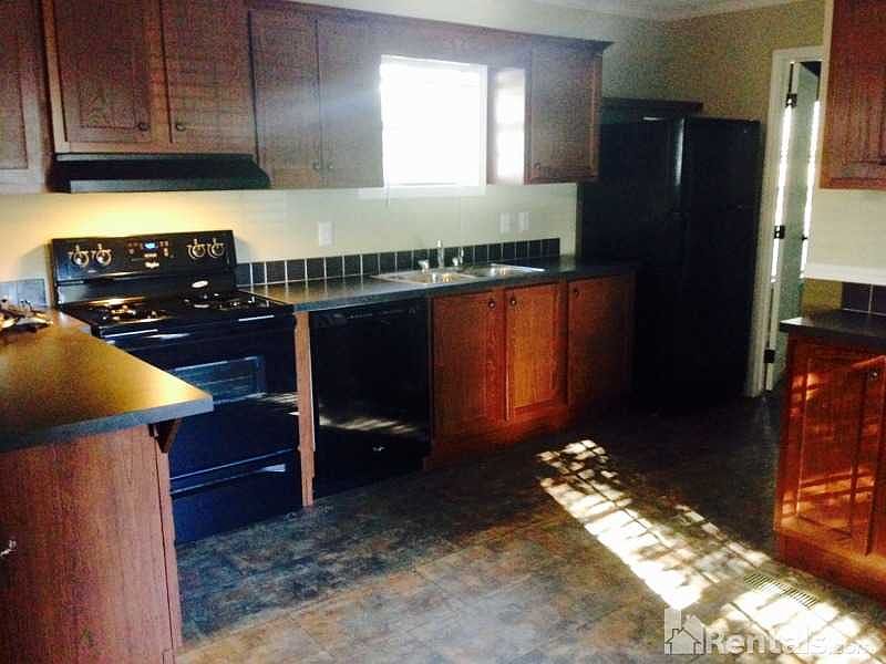 2nd image of 22 Pine Club Dr NW