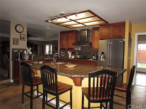 5th image of 25737 Segundo Ct