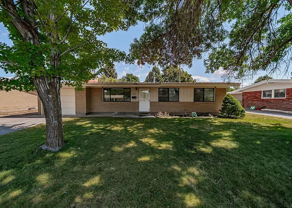 618 Davidson Dr