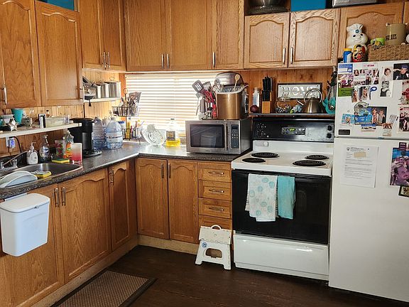 5th image of 48 Tiny Beaches Rd N