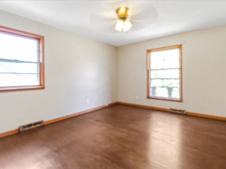 318 Goodrich Dr — Photo 17