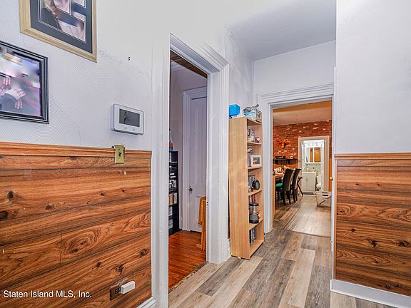 5th image of 413 Cary Ave