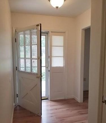 4th image of 6424 Brushwood Ct