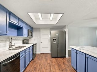 14777 Wunderlich Dr APT 413, Houston, TX 77069