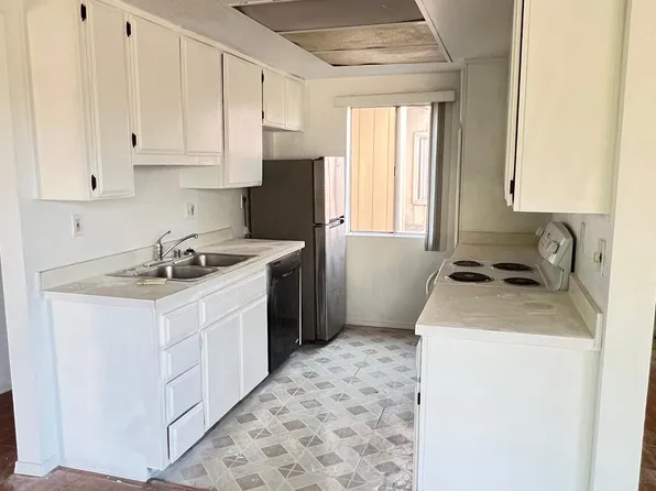 6560 College Grove Dr Unit 74, San Diego, CA 92115