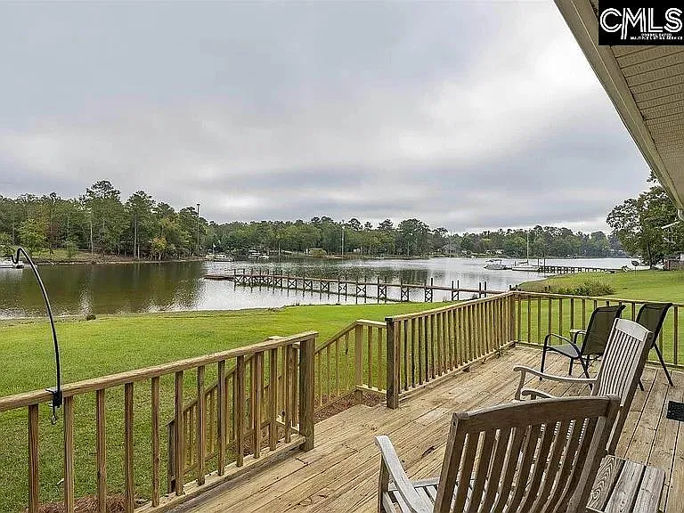 3 bed, 2450 sqft, $3,000 — Photo 1