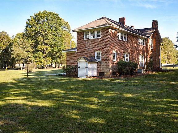 8th image of 268 Rural Retreat Rd