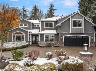 416 SW 174th St, Seattle, WA 98166