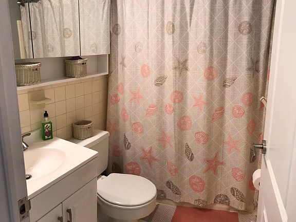 5th image of 6621 Wakefield Dr APT 314