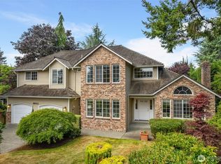 19011 64th Ave NE, Kenmore, WA 98028