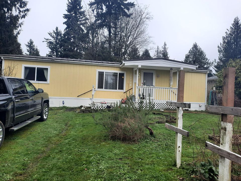 1st image of 20738 Douglas Pl NE