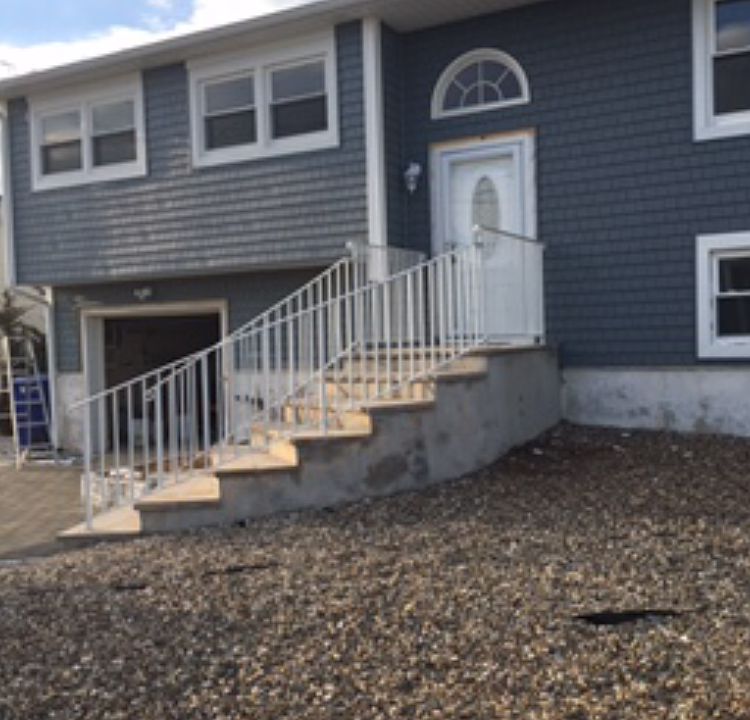 1st image of 22 Curaco Ave
