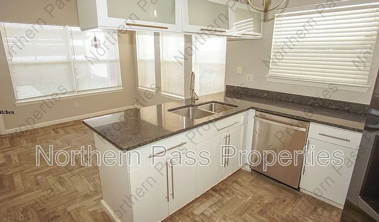 2008 Rogelio Ave — Photo 10