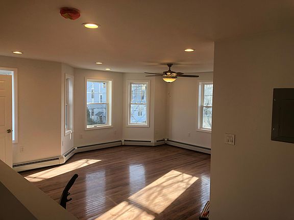 5th image of 0 Eastwood Ave #2