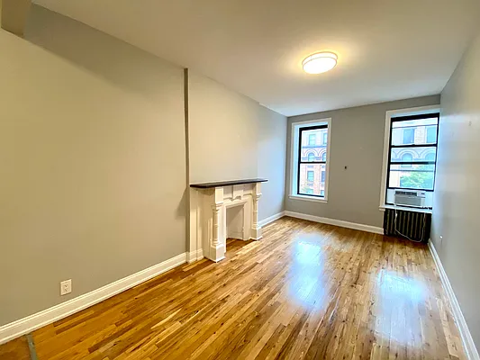 Rented by Corcoran | media 21